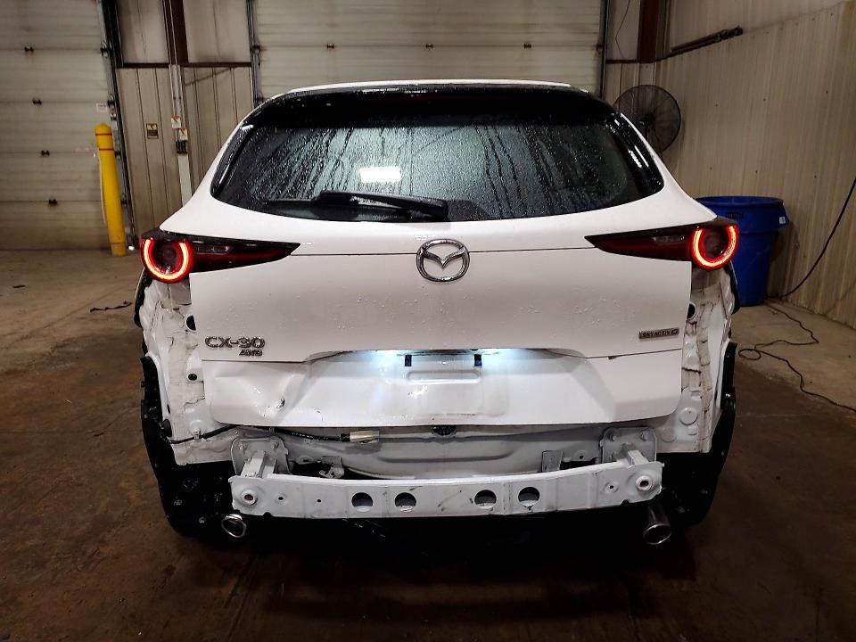 65387376 :رقم المزاد ، 3MVDMBAL4MM219927 vin ، 2021 Mazda Cx-30 مزاد بيع