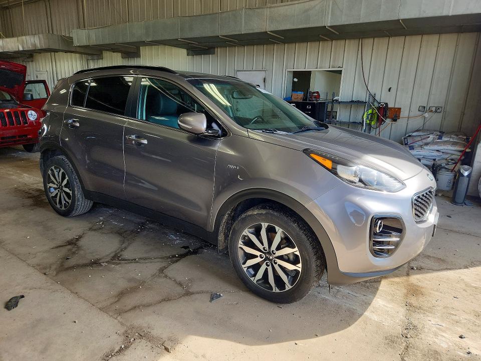 Продажа на аукционе авто 2018 Kia Sportage, vin: KNDPNCAC1J7362860, номер лота: 66394266