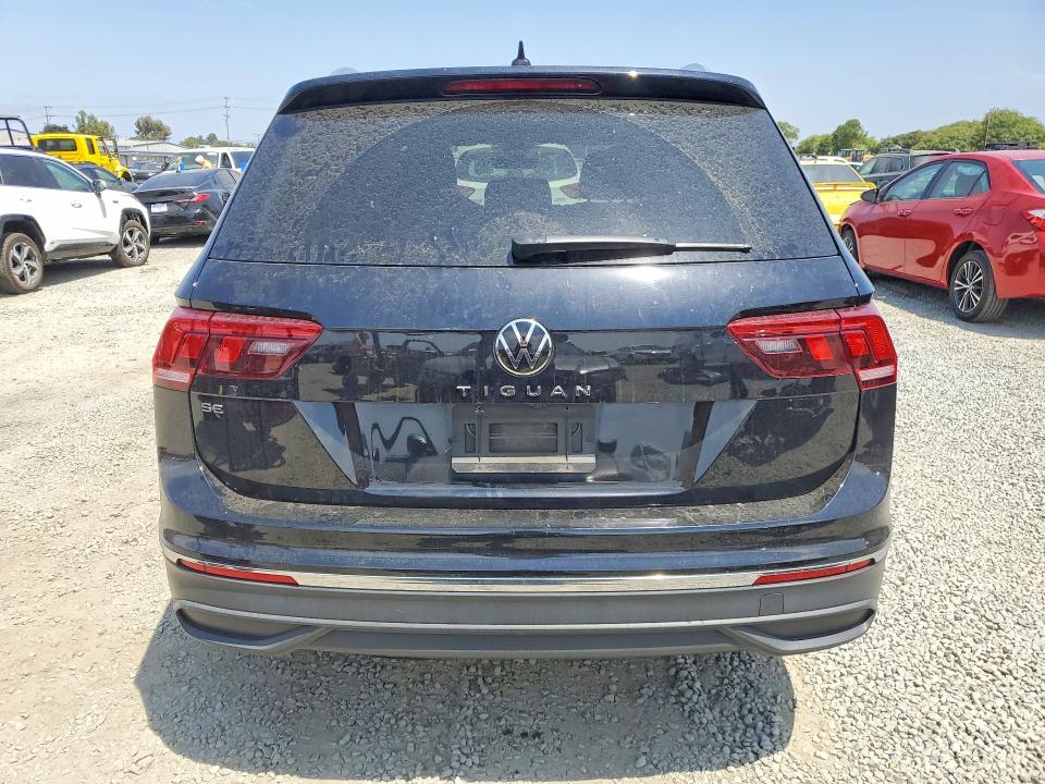63716326 :رقم المزاد ، 3VV3B7AX3NM091959 vin ، 2022 Volkswagen Tiguan مزاد بيع