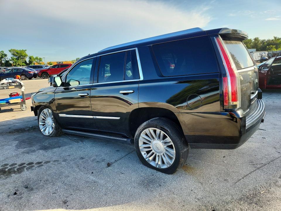 65869186 :رقم المزاد ، 1GYS4DKJ3GR281222 vin ، 2016 Cadillac Escalade مزاد بيع