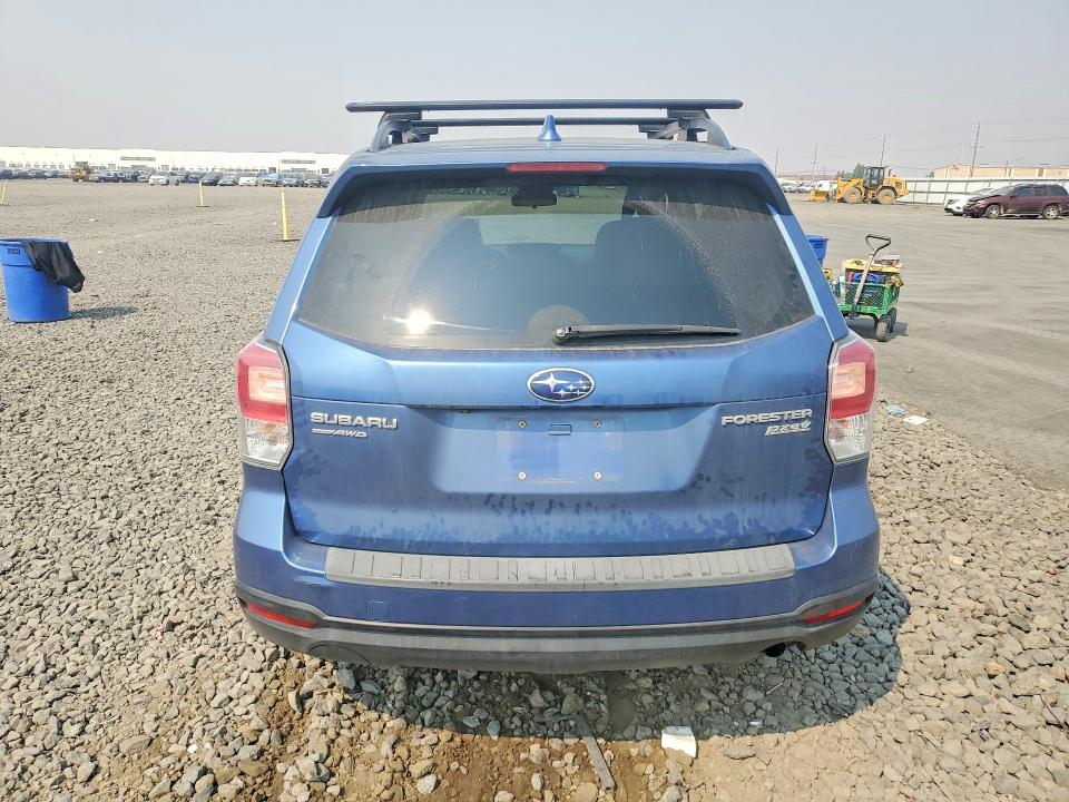 64099306 :رقم المزاد ، JF2SJAEC4HH458640 vin ، 2017 Subaru Forester مزاد بيع