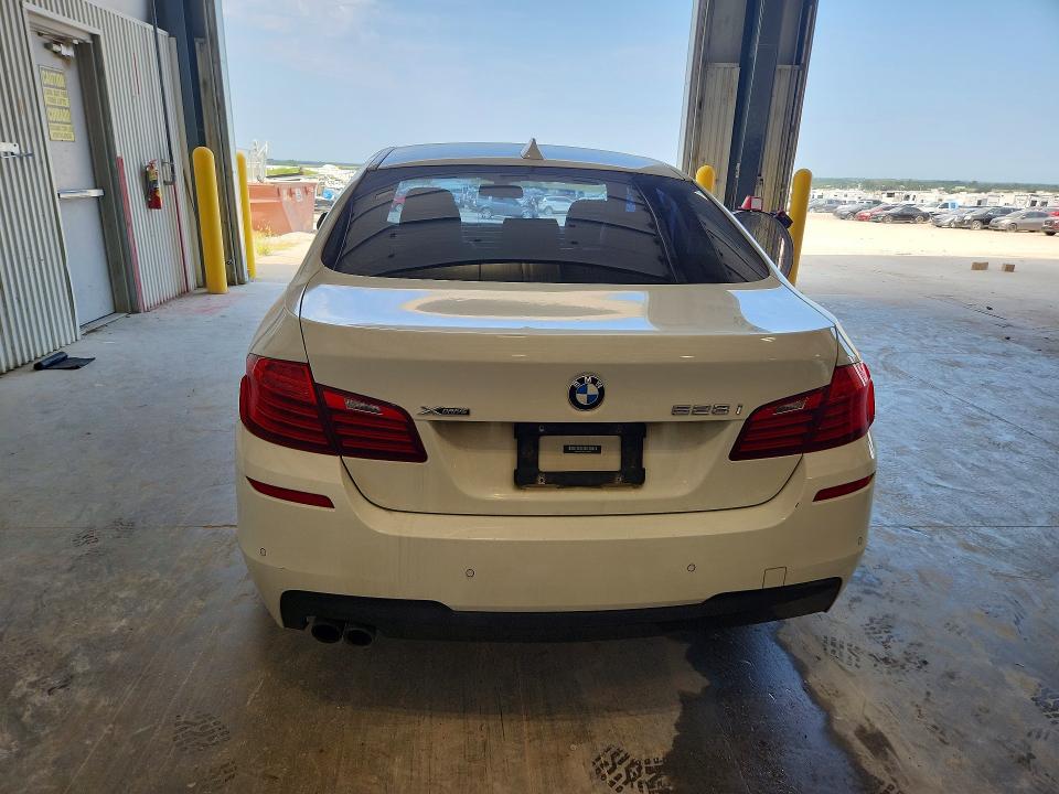 64281566 :رقم المزاد ، WBA5A7C54GG147147 vin ، 2016 Bmw 528 مزاد بيع