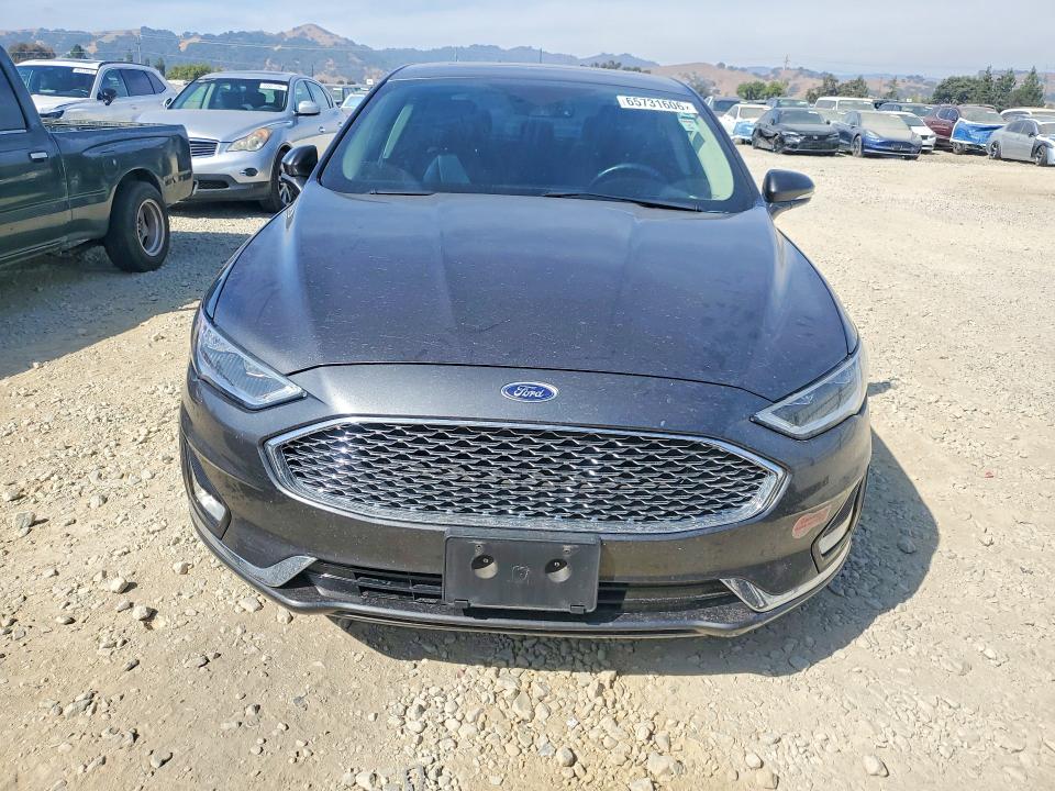 65731606 :رقم المزاد ، 3FA6P0SU5LR171004 vin ، 2020 Ford Fusion مزاد بيع