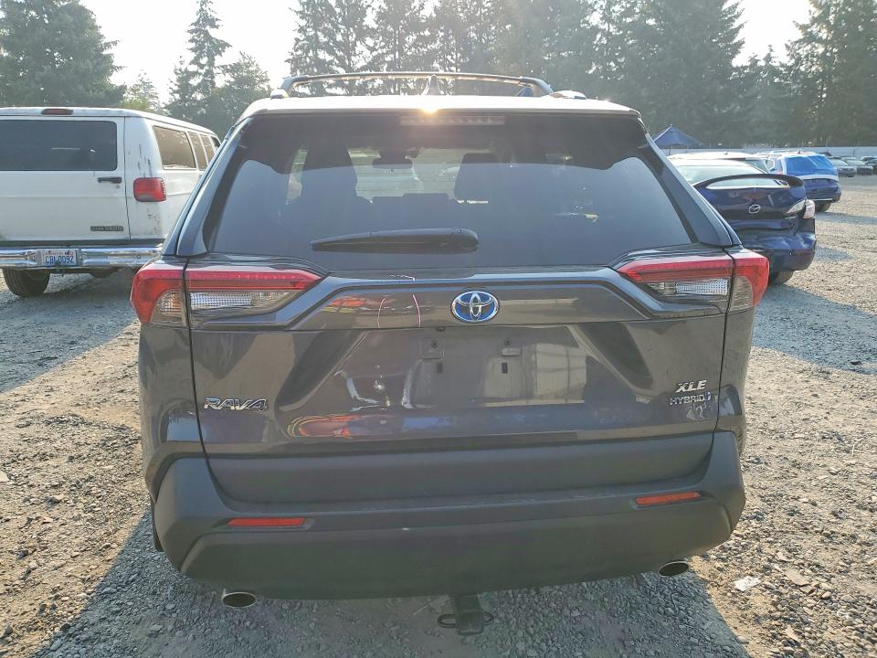 Продажа на аукционе авто 2019 Toyota Rav4 Hybrid, vin: 2T3RWRFV0KW018283, номер лота: 63965826