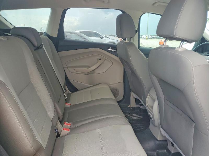 64080746 :رقم المزاد ، 1FMCU0GX3GUC62341 vin ، 2016 Ford Escape مزاد بيع
