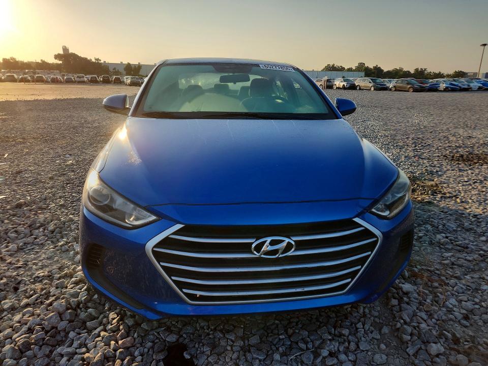 2018 Hyundai Elantra მანქანა იყიდება აუქციონზე, vin: 5NPD84LF2JH271714, აუქციონის ნომერი: 65277856