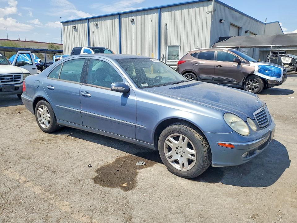 2003 Mercedes-benz E მანქანა იყიდება აუქციონზე, vin: WDBUF65J93A344542, აუქციონის ნომერი: 64161506