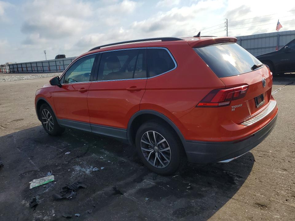 Продажа на аукционе авто 2019 Volkswagen Tiguan, vin: 3VV3B7AX3KM159687, номер лота: 65863166
