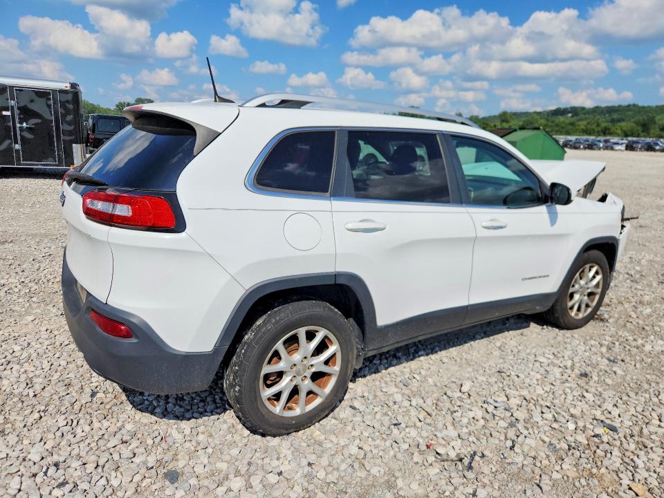 63728846 :رقم المزاد ، 1C4PJLCB7HD232982 vin ، 2017 Jeep Cherokee مزاد بيع