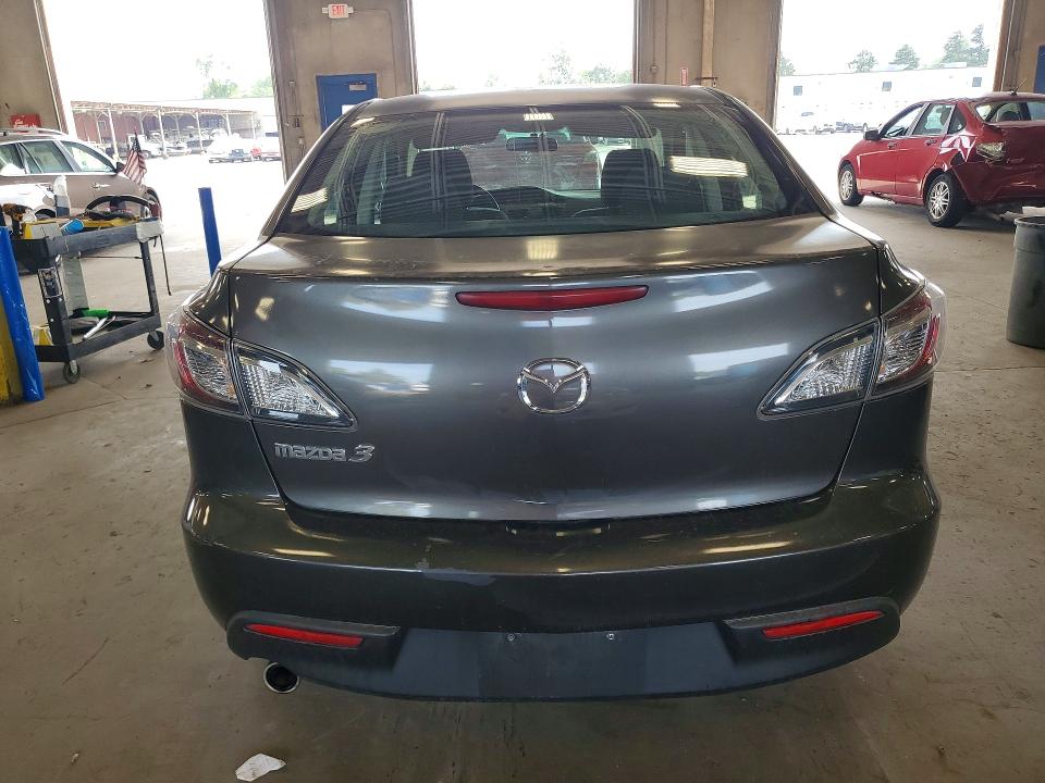 2011 Mazda 3 მანქანა იყიდება აუქციონზე, vin: JM1BL1VFXB1375572, აუქციონის ნომერი: 62561456