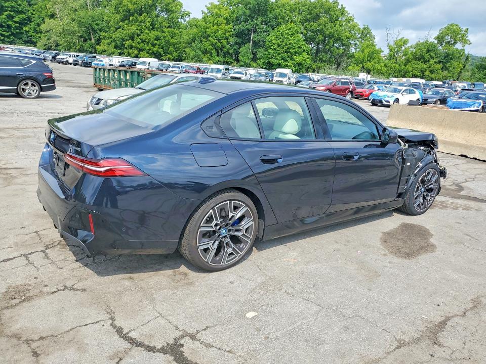 Продаж на аукціоні авто 2025 Bmw I5, vin: WBY13HG05SCS43321, номер лоту: 61451496