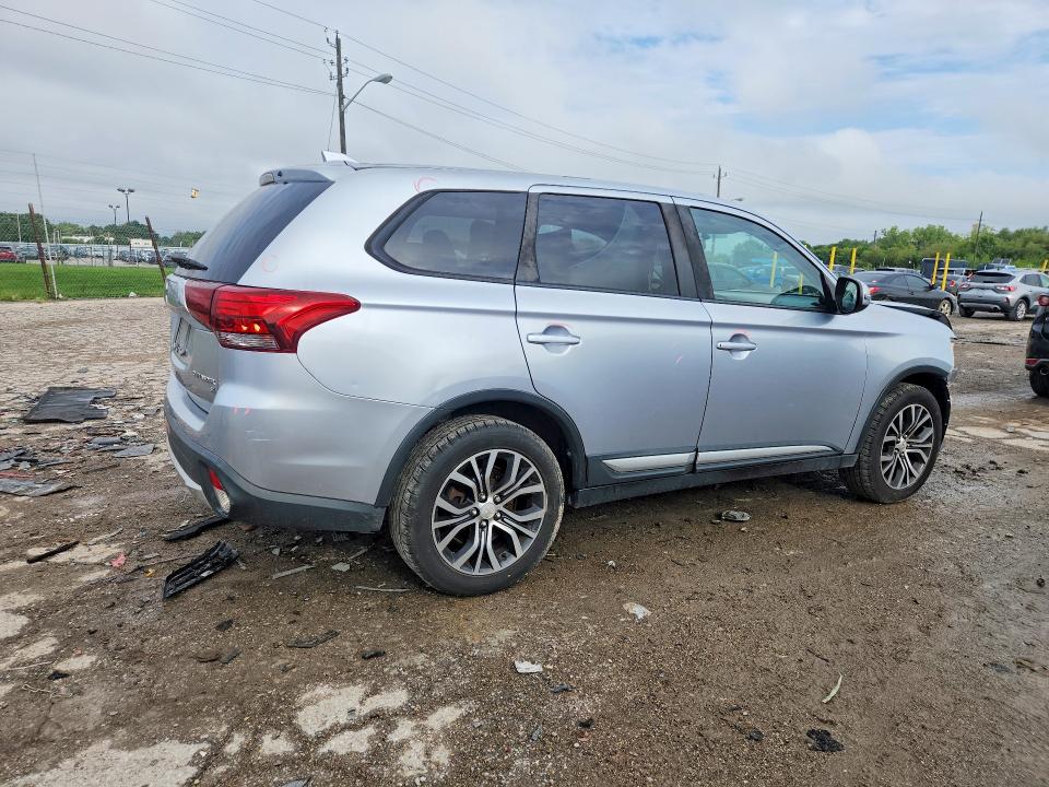 2017 Mitsubishi Outlander მანქანა იყიდება აუქციონზე, vin: JA4AZ3A37HZ045880, აუქციონის ნომერი: 65371716