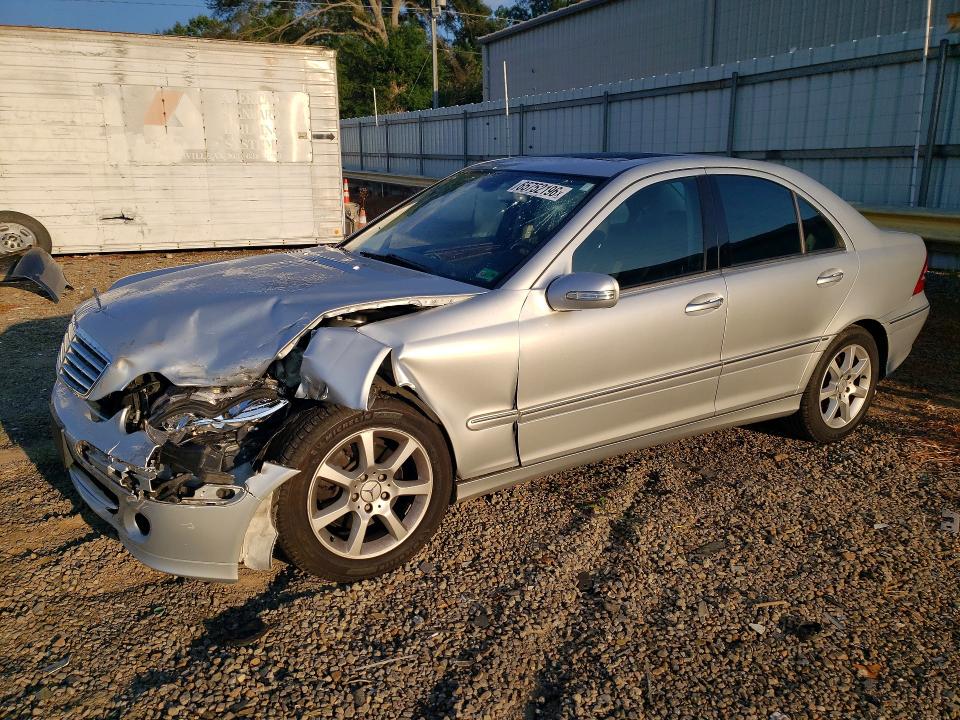 2007 Mercedes-benz C-class C280 Luxury მანქანა იყიდება აუქციონზე, vin: WDBRF92H07F896626, აუქციონის ნომერი: 65752196