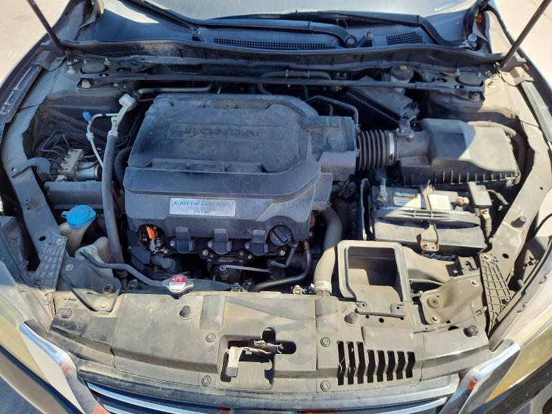 2015 Honda Accord მანქანა იყიდება აუქციონზე, vin: 1HGCR3F85FA025868, აუქციონის ნომერი: 66135806