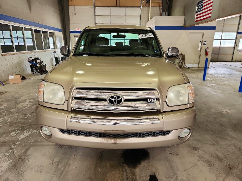 Продаж на аукціоні авто 2005 Toyota Tundra, vin: 5TBDT44155S475742, номер лоту: 63798116