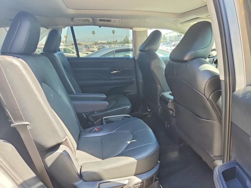 Продаж на аукціоні авто 2025 Toyota Grand Highlander, vin: 5TDAAAB54SS090267, номер лоту: 63685596
