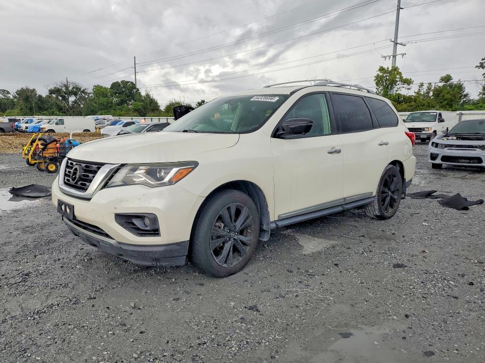 Auction sale of the 2017 Nissan Pathfinder, vin: 5N1DR2MM2HC902610, lot number: 64328696