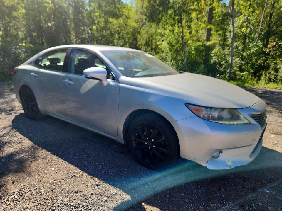 65506046 :رقم المزاد ، JTHBK1GG0D2055522 vin ، 2013 Lexus Es مزاد بيع