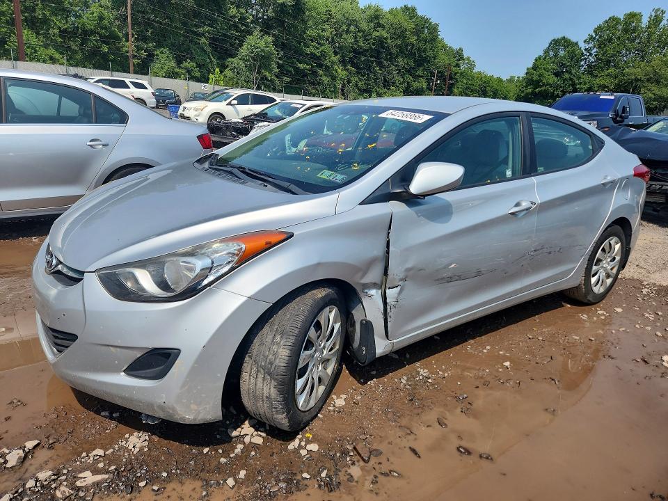 64258866 :رقم المزاد ، 5NPDH4AE4DH202845 vin ، 2013 Hyundai Elantra مزاد بيع