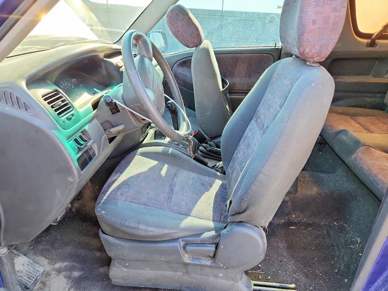 63384666 :رقم المزاد ، 2CNBJ18C3X6906067 vin ، 1999 Chevrolet Tracker مزاد بيع