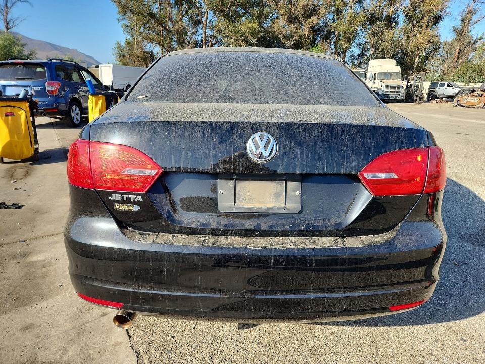 Продажа на аукционе авто 2013 Volkswagen Jetta, vin: 3VW1K7AJ4DM412209, номер лота: 63880176