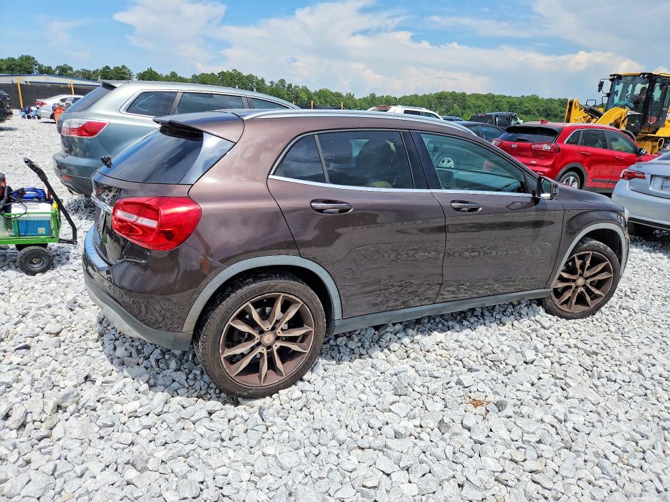 2015 Mercedes-benz Gla მანქანა იყიდება აუქციონზე, vin: WDCTG4GB9FJ176940, აუქციონის ნომერი: 64633306