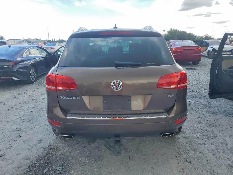 Продаж на аукціоні авто 2014 Volkswagen Touareg, vin: WVGEP9BP9ED008822, номер лоту: 66547696