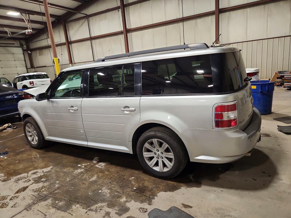64239736 :رقم المزاد ، 2FMGK5BC2CBD04717 vin ، 2012 Ford Flex مزاد بيع