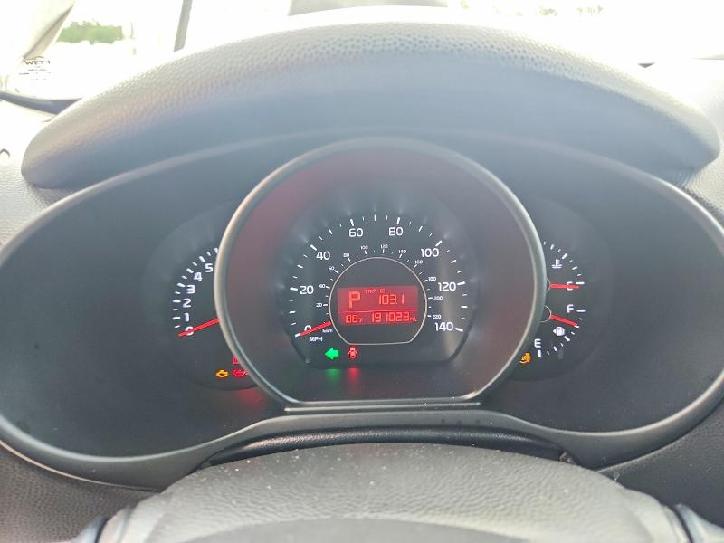 Продажа на аукционе авто 2016 Kia Soul, vin: KNDJP3A51G7302703, номер лота: 64202796