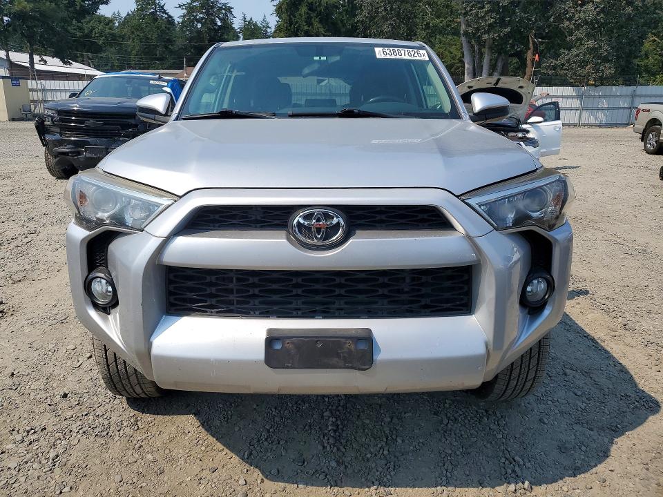 2018 Toyota 4runner მანქანა იყიდება აუქციონზე, vin: JTEBU5JR9J5536646, აუქციონის ნომერი: 63887826