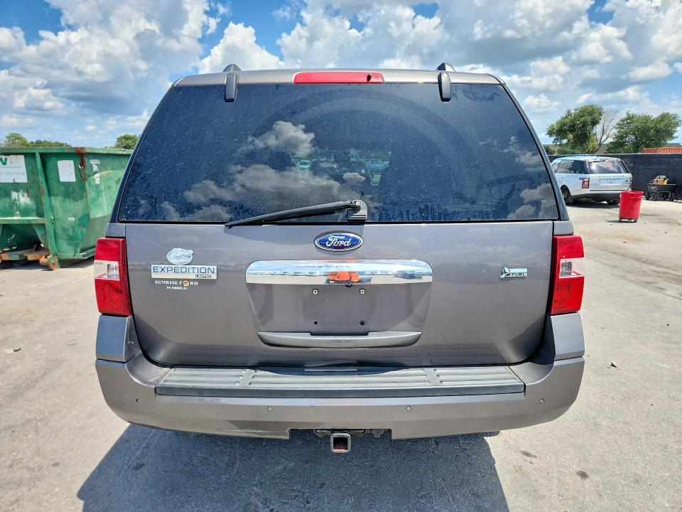 64972316 :رقم المزاد ، 1FMJU1K55DEF46028 vin ، 2013 Ford Expedition مزاد بيع