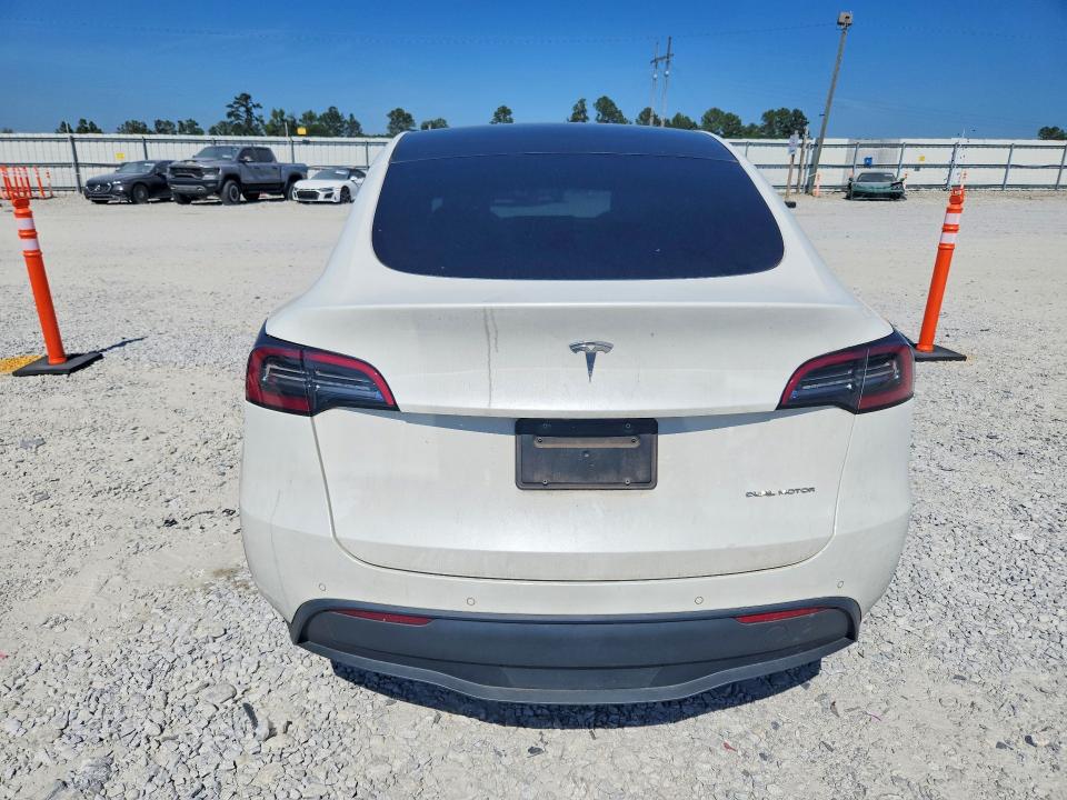 66232606 :رقم المزاد ، 5YJYGDEE2MF192992 vin ، 2021 Tesla Model Y مزاد بيع