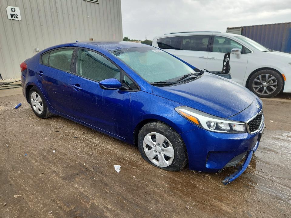 65237046 :رقم المزاد ، 3KPFL4A75HE010854 vin ، 2017 Kia Forte مزاد بيع