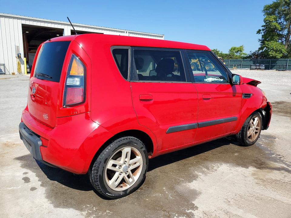 66564466 :رقم المزاد ، KNDJT2A27A7165673 vin ، 2010 Kia Soul مزاد بيع