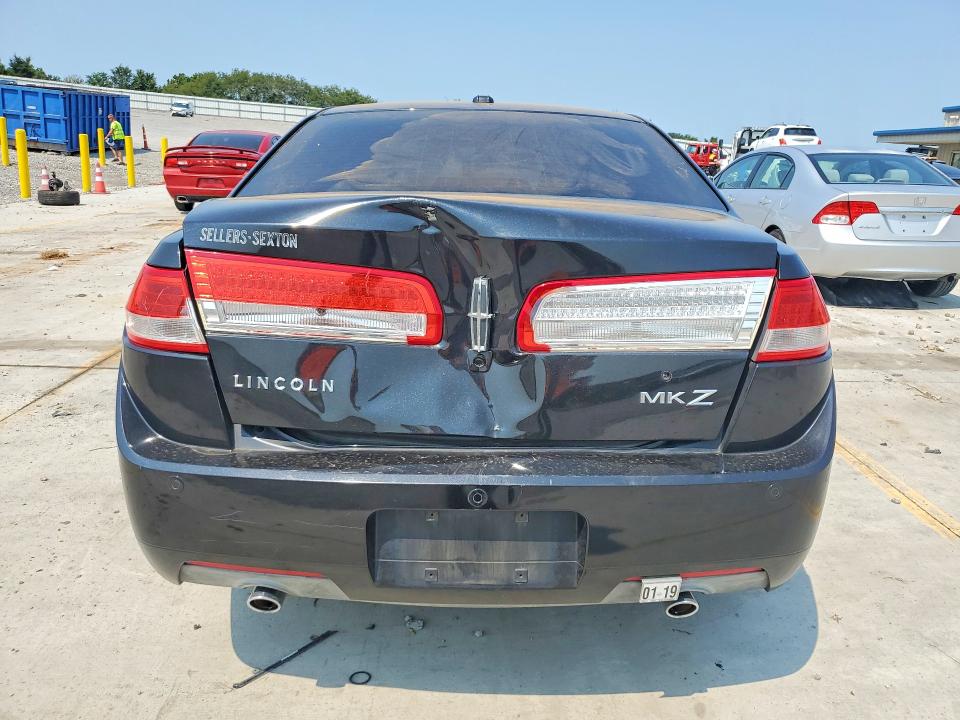 64642176 :رقم المزاد ، 3LNHL2GC9AR640243 vin ، 2010 Lincoln Mkz مزاد بيع