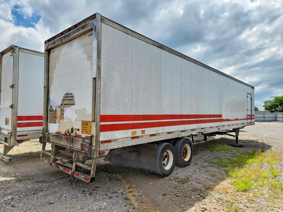 63768186 :رقم المزاد ، 1UYVS24835M407212 vin ، 2005 Utility Trailer Trailer مزاد بيع