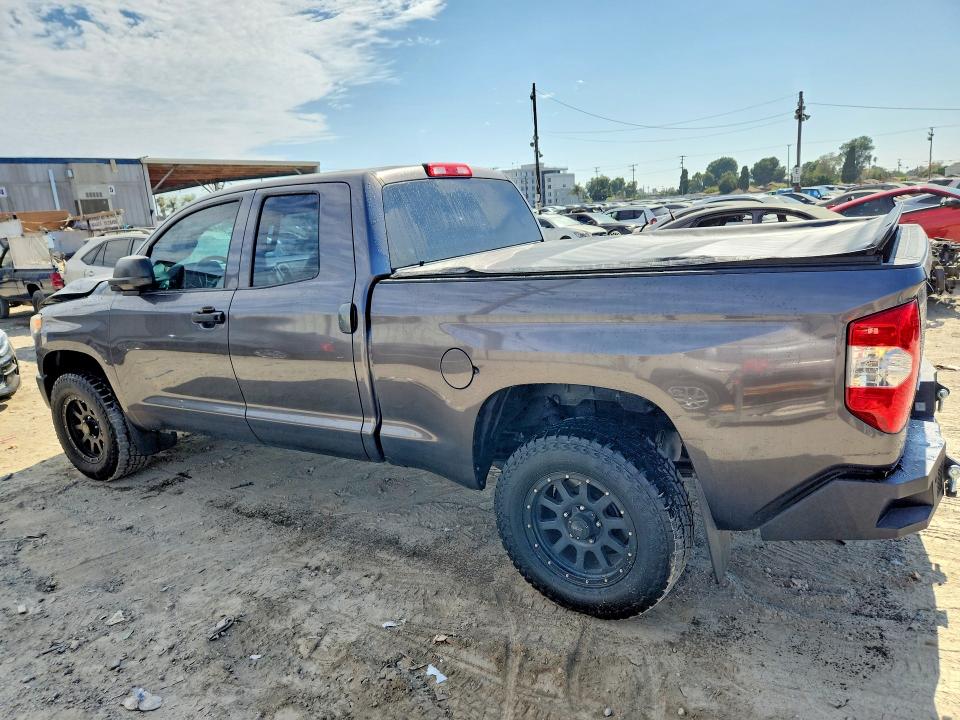 Продаж на аукціоні авто 2015 Toyota Tundra, vin: 5TFUM5F14FX060365, номер лоту: 64127866