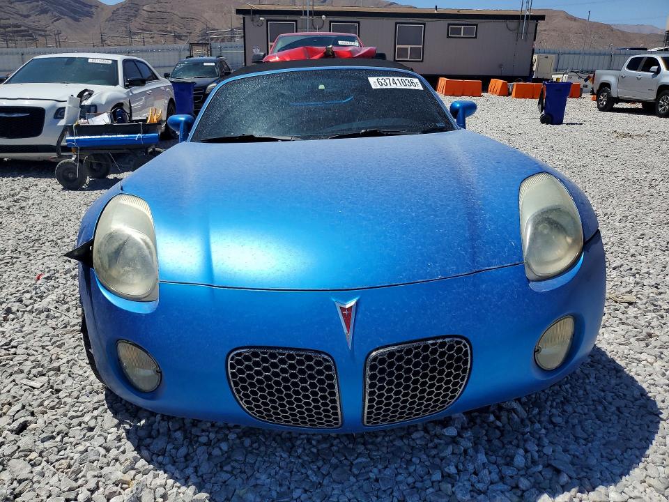 Продаж на аукціоні авто 2007 Pontiac Solstice, vin: 1G2MB35B57Y107245, номер лоту: 63741036