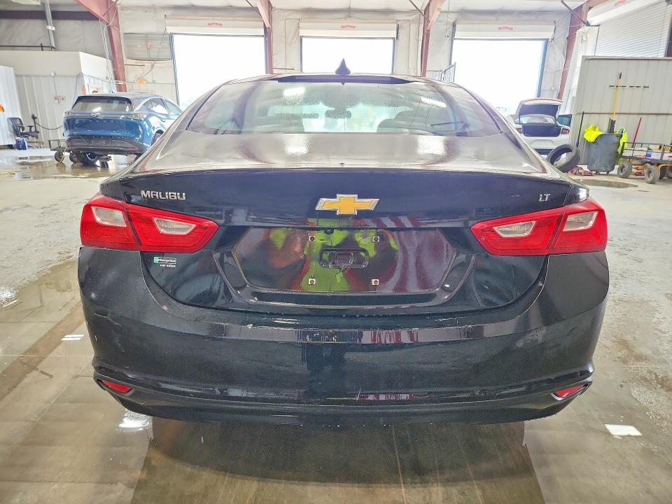 Продажа на аукционе авто 2018 Chevrolet Malibu, vin: 1G1ZD5ST5JF271398, номер лота: 66048746