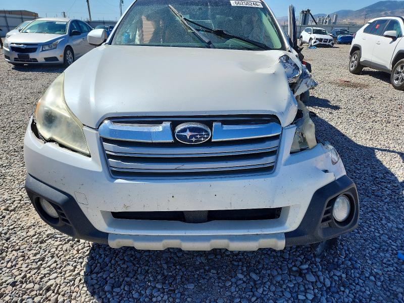 2014 Subaru Outback მანქანა იყიდება აუქციონზე, vin: 4S4BRCCC3E3272520, აუქციონის ნომერი: 66250246