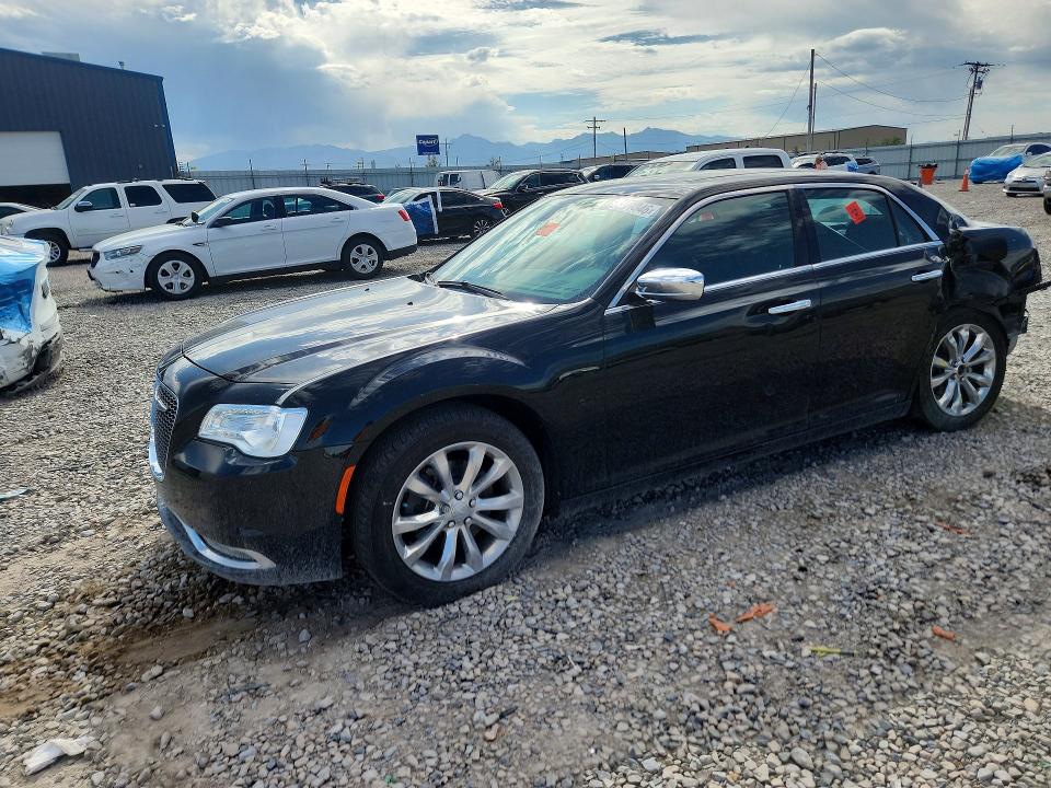 66450346 :رقم المزاد ، 2C3CCAKG6JH118091 vin ، 2018 Chrysler 300 مزاد بيع