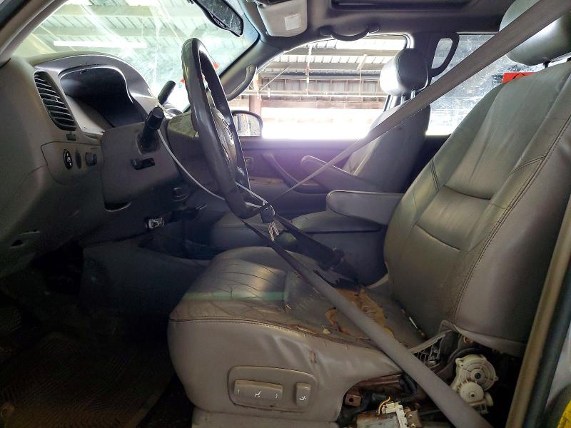 Продажа на аукционе авто 2004 Toyota Sequoia, vin: 5TDBT44A44S212607, номер лота: 65219936