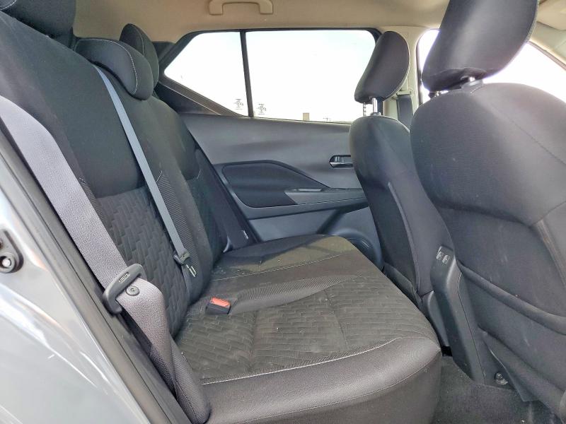 66310186 :رقم المزاد ، 3N1CP5CV9ML546465 vin ، 2021 Nissan Kicks مزاد بيع