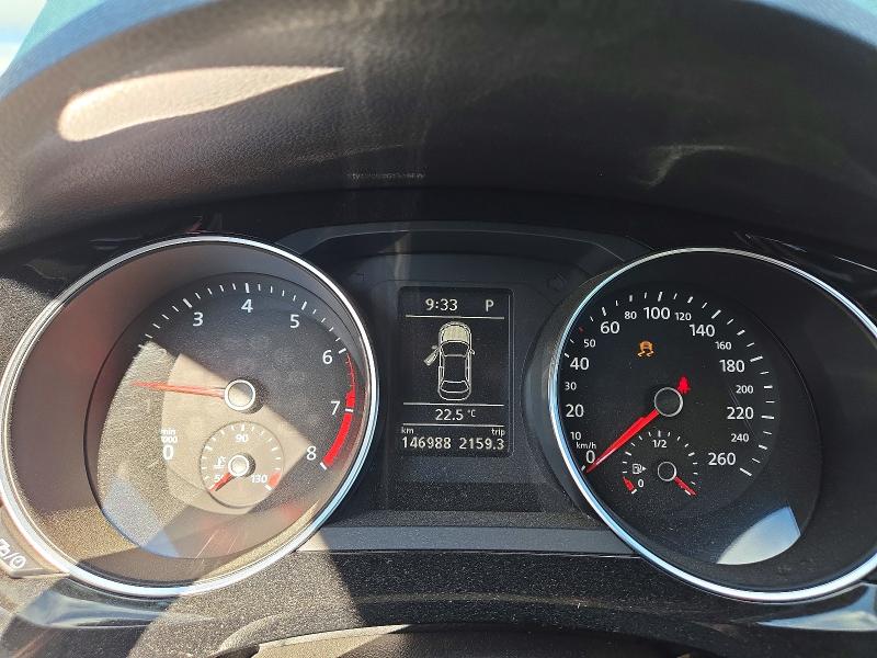 2017 Volkswagen Jetta მანქანა იყიდება აუქციონზე, vin: 3VWDB7AJXHM328611, აუქციონის ნომერი: 64980656