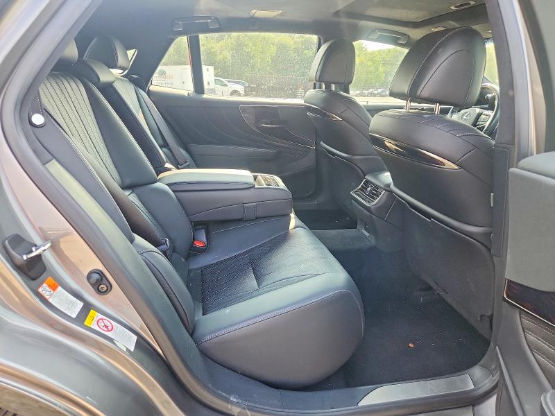 Продажа на аукционе авто 2018 Lexus Ls 500, vin: JTHC51FF7J5003478, номер лота: 65307396