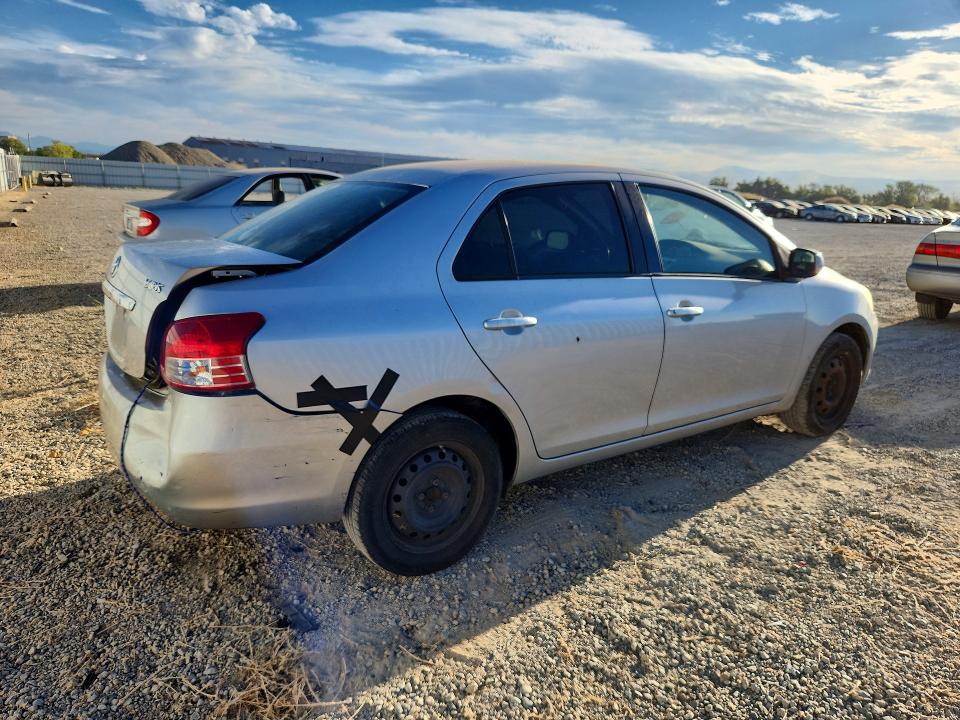 66629466 :رقم المزاد ، JTDBT923X84010440 vin ، 2008 Toyota Yaris مزاد بيع