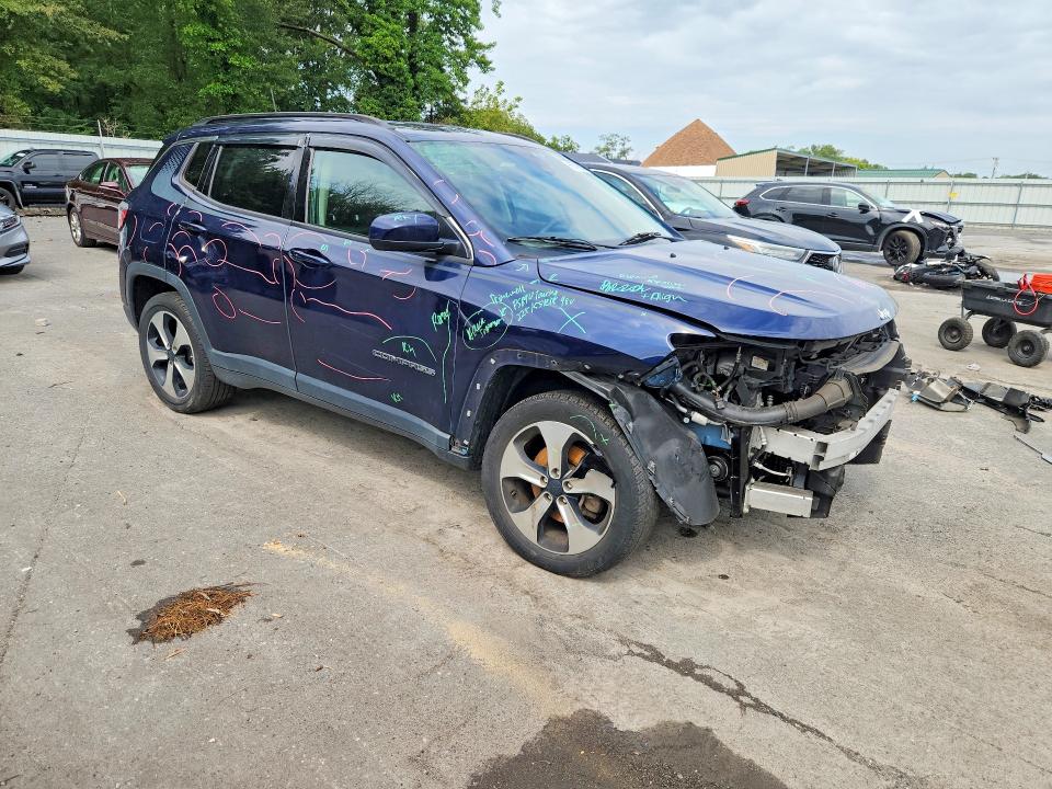 66776936 :رقم المزاد ، 3C4NJDBB3JT116676 vin ، 2018 Jeep Compass مزاد بيع