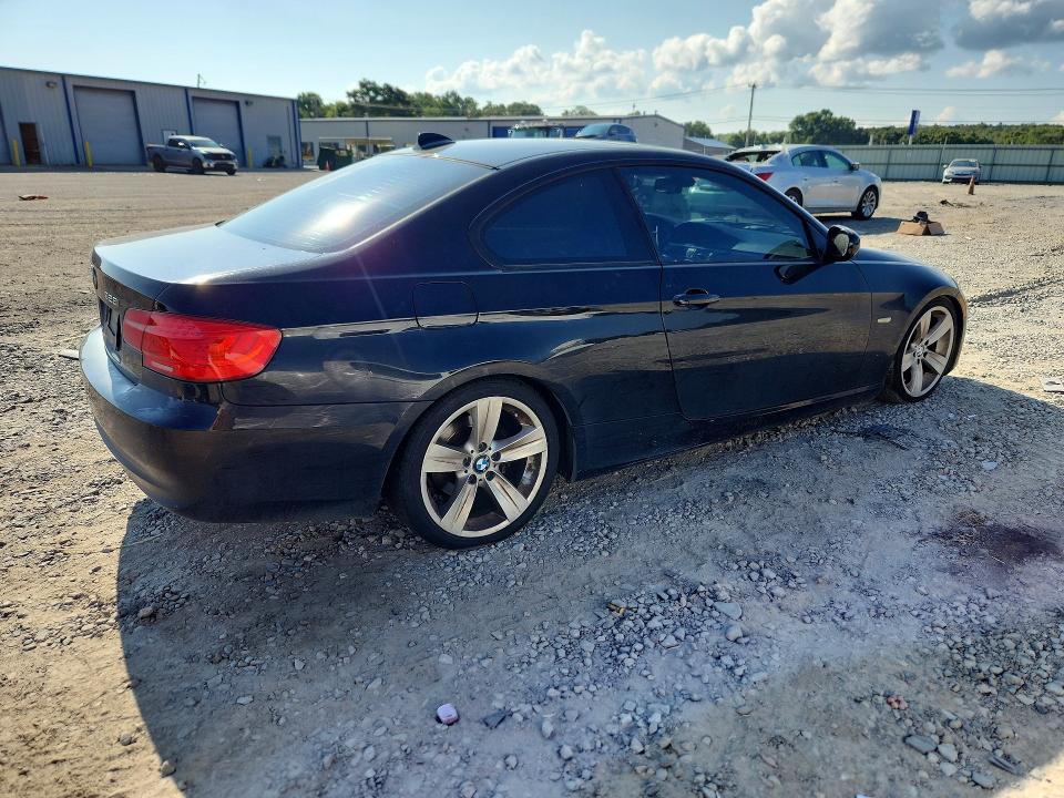 63324756 :رقم المزاد ، WBAKE3C52BE558518 vin ، 2011 Bmw 328 مزاد بيع