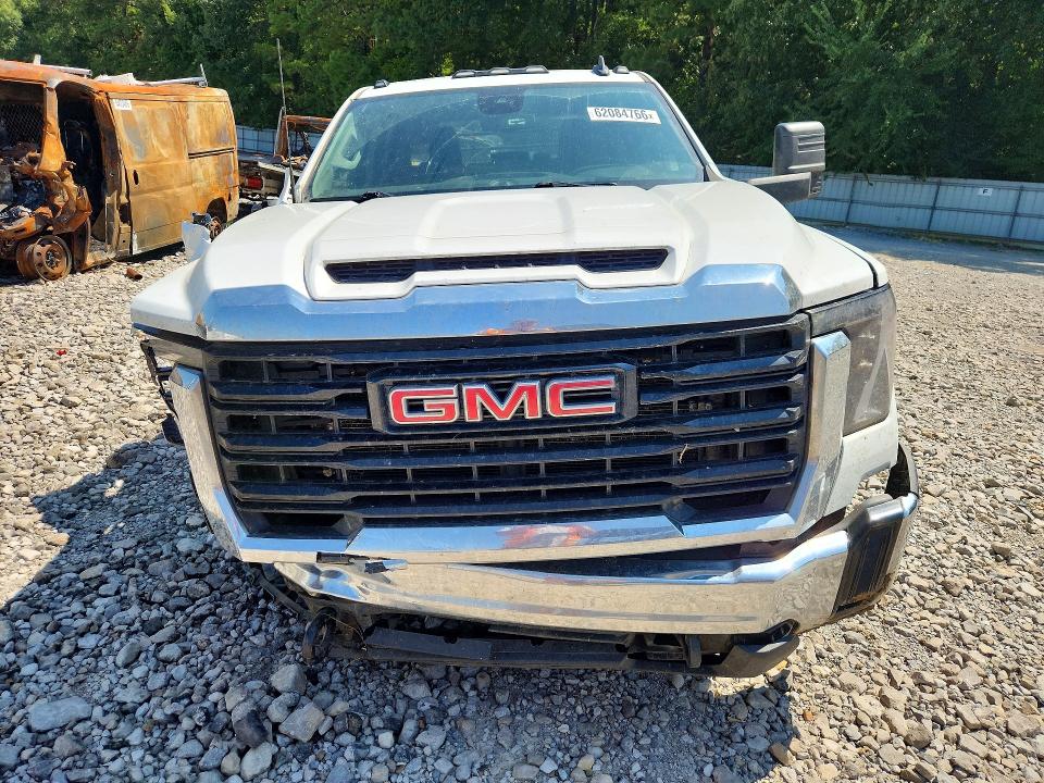62084766 :رقم المزاد ، 1GT4USEY9SF145506 vin ، 2025 Gmc Sierra مزاد بيع