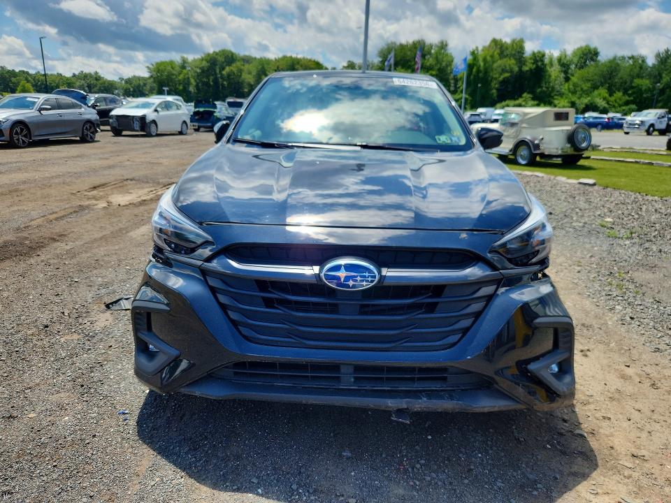 2025 Subaru Legacy მანქანა იყიდება აუქციონზე, vin: 4S3BWAD61S3019704, აუქციონის ნომერი: 64262356